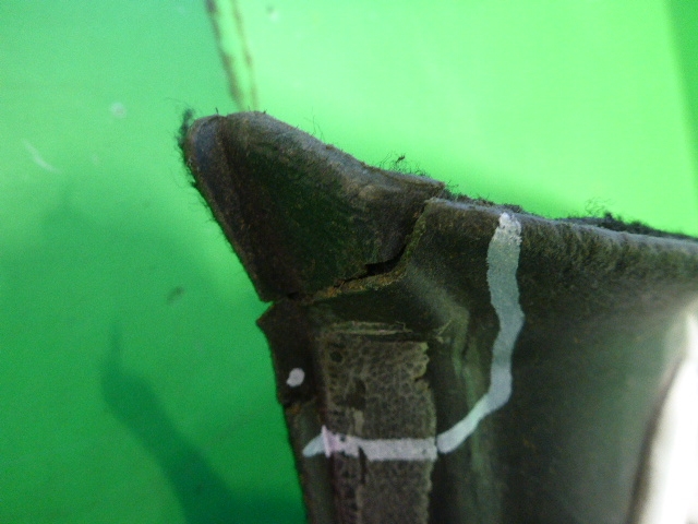 Обшивка багажника