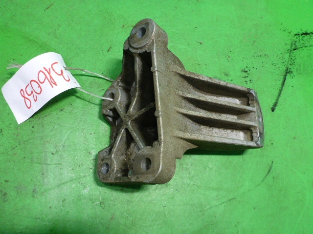 Кронштейн КПП