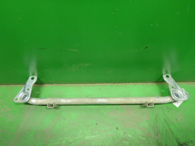 Балка подрадиаторная