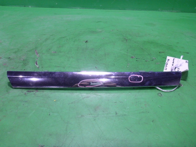 Накладка на решетку радиатора