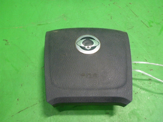 Подушка безопасности в рулевое колесо