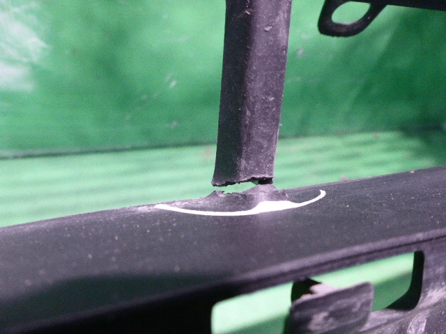 Решетка в бампер центральная