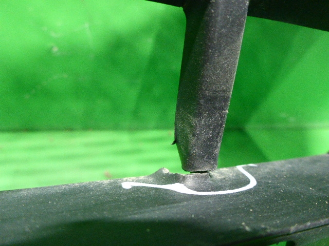 Решетка в бампер центральная