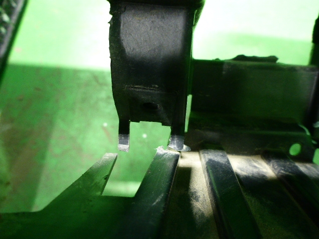 Бампер задний