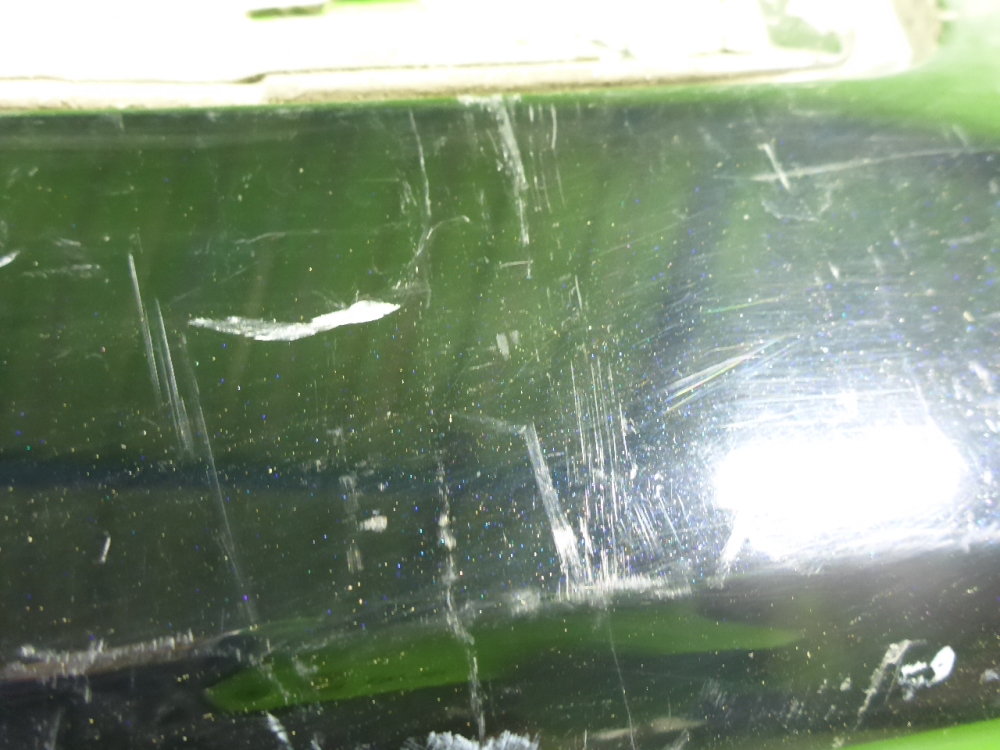 Накладка двери передней правой