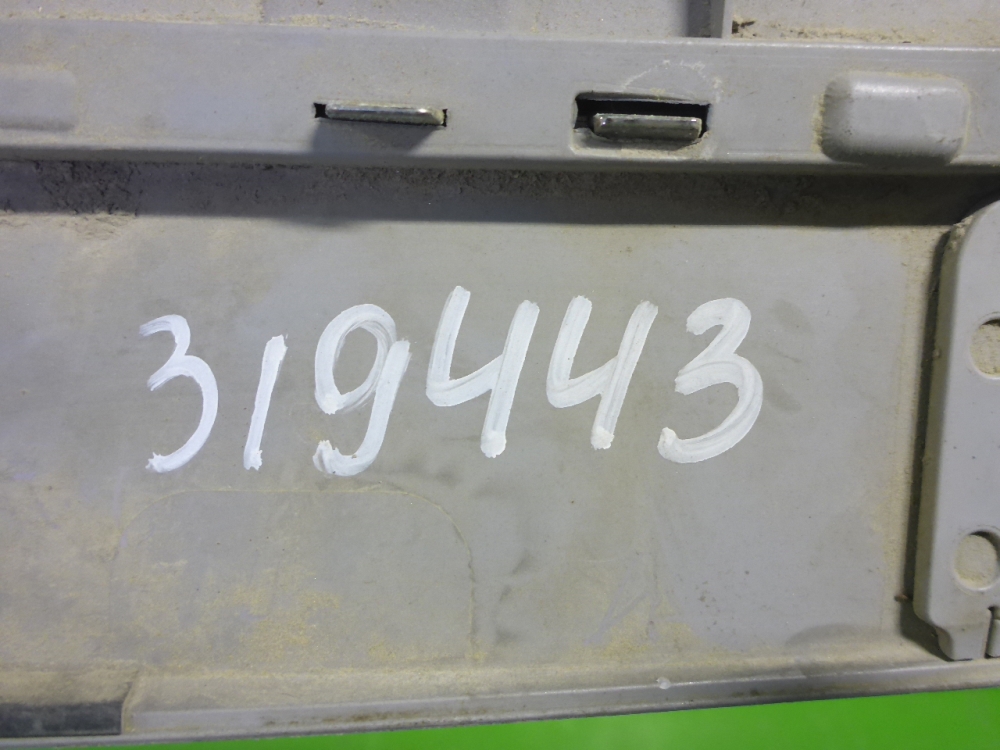 Накладка двери задней правой