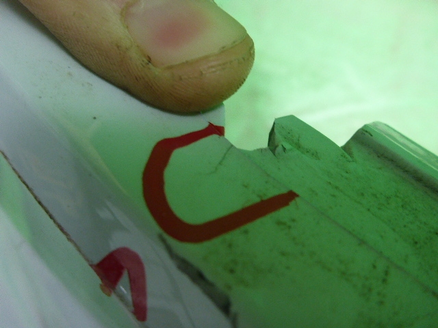 Бампер задний