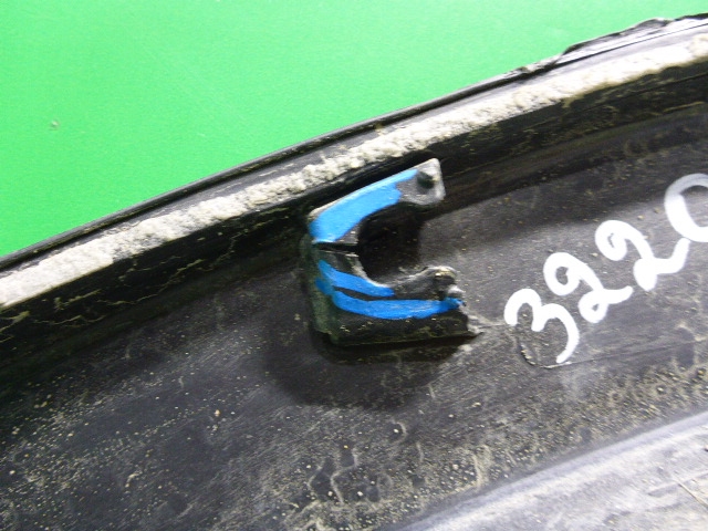 Накладка заднего крыла правого