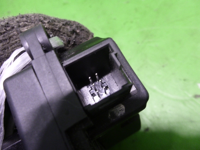 Моторчик заслонки печки