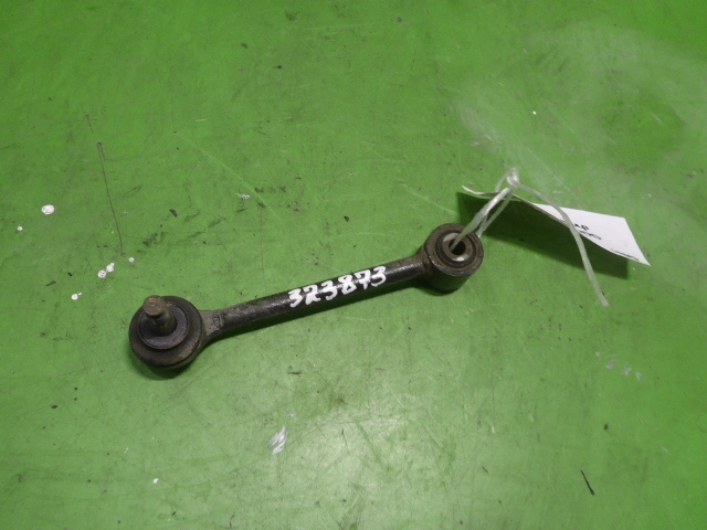 Тяга задняя поперечная