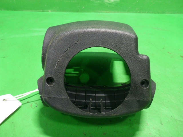 Кожух рулевой колонки