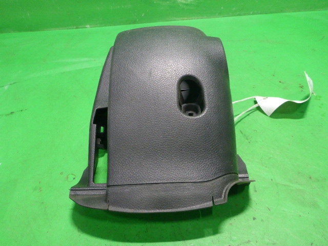 Кожух рулевой колонки