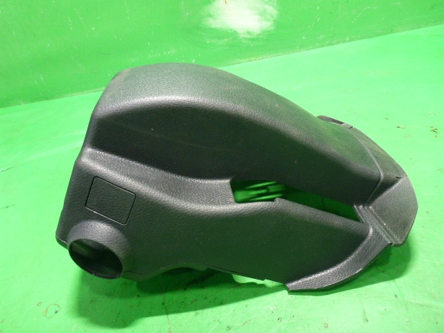 Кожух рулевой колонки