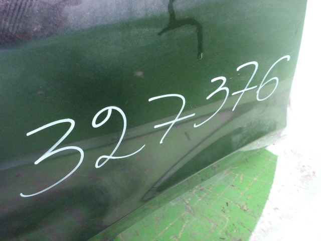 Крыло заднее правое