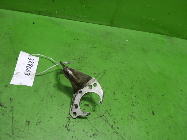 Кронштейн (сопут. товар)