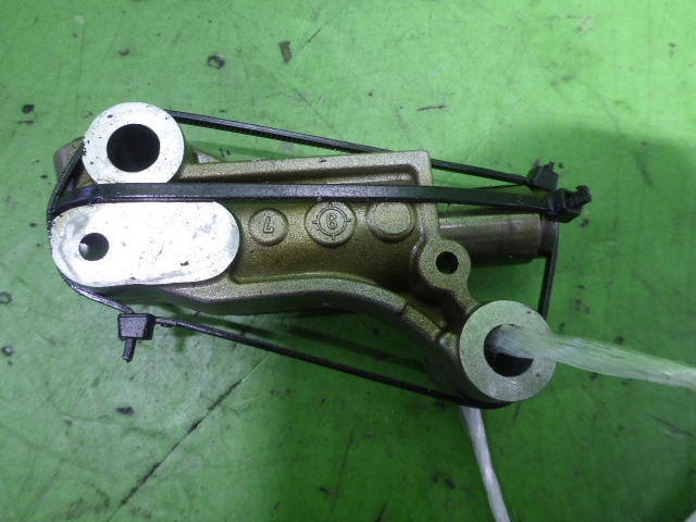 Натяжитель цепи