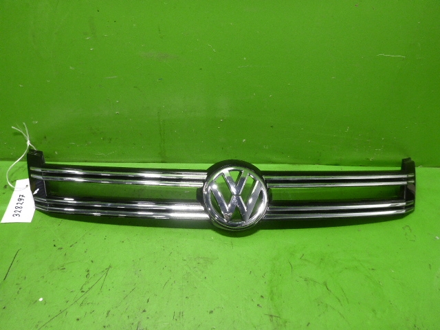 Накладка на решетку радиатора