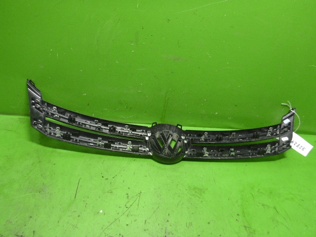 Накладка на решетку радиатора