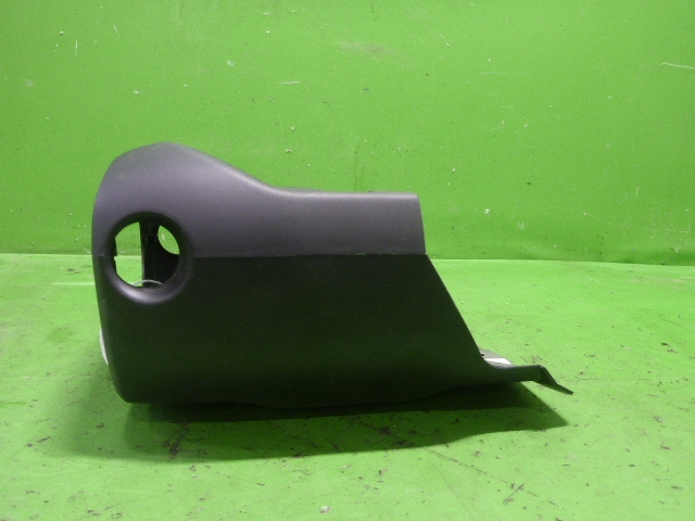 Кожух рулевой колонки