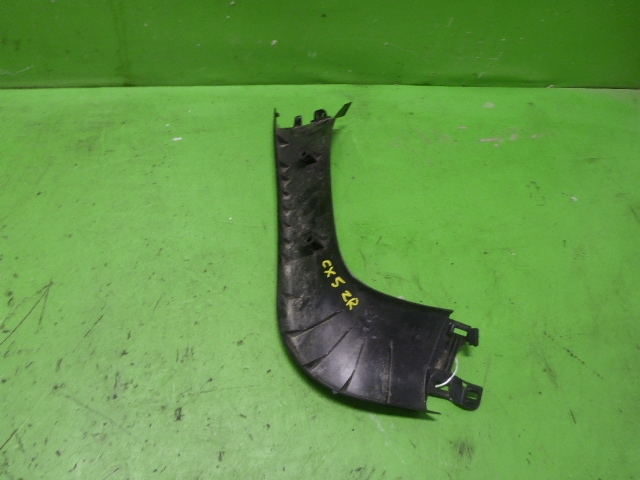 Обшивка двери багажника