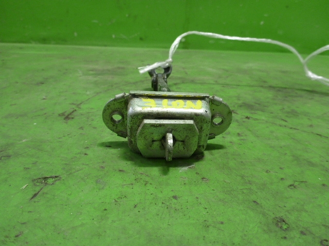 Ограничитель двери