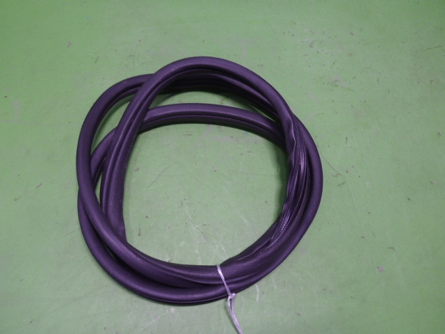 Уплотнитель двери