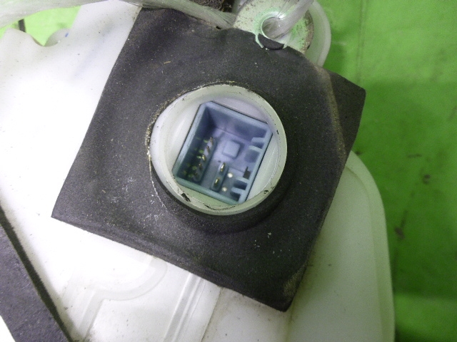 Замок двери задней правой