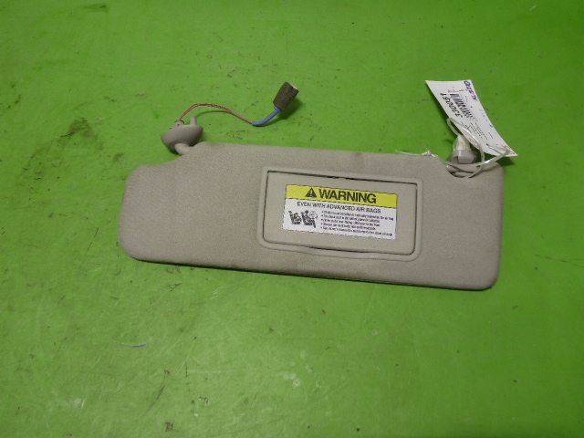 Козырек солнцезащитный