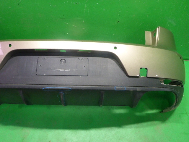 Бампер задний