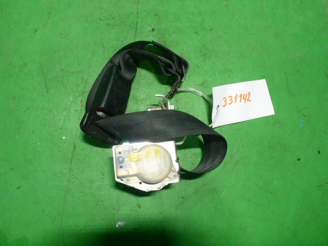 Ремень безопасности