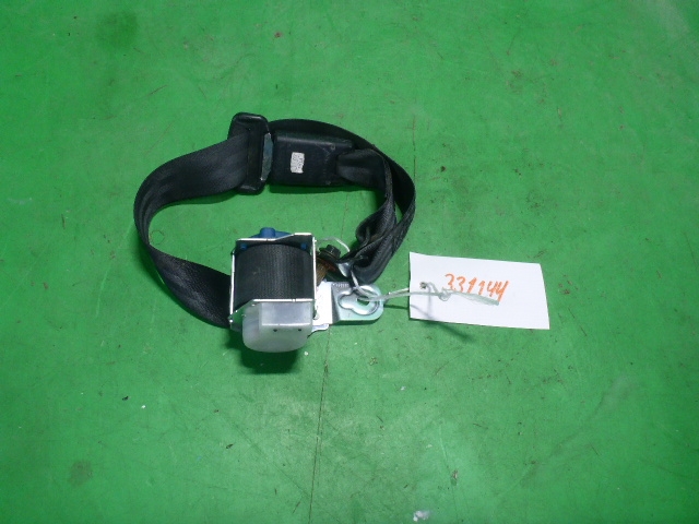 Ремень безопасности