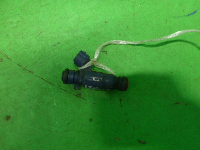 Форсунка инжекторная электрическая