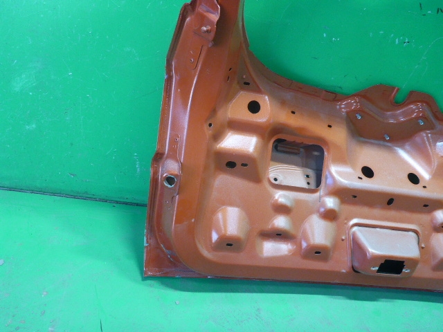 Дверь багажника