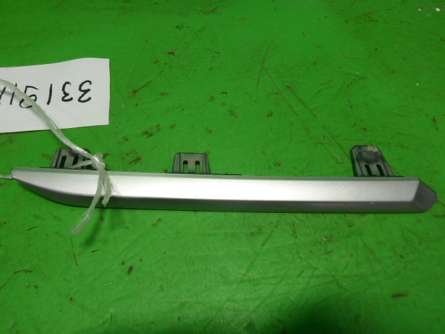 Накладка на решетку радиатора