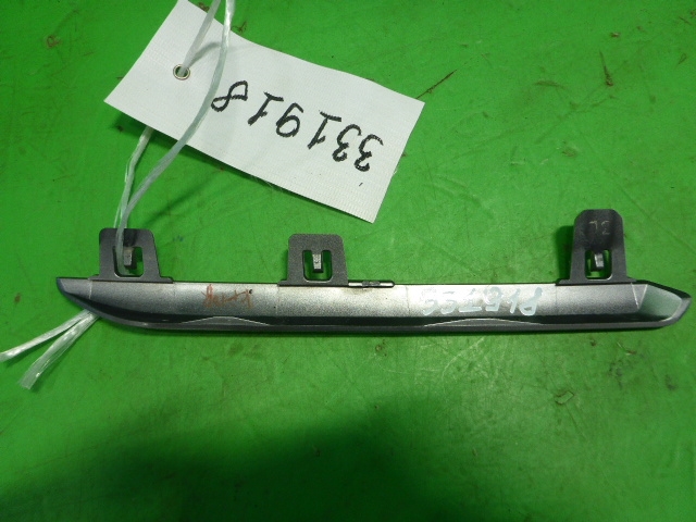 Накладка на решетку радиатора