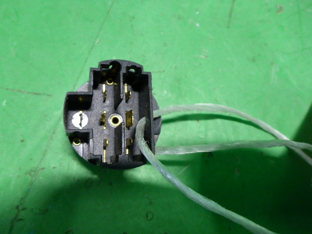 Контактная группа замка зажигания