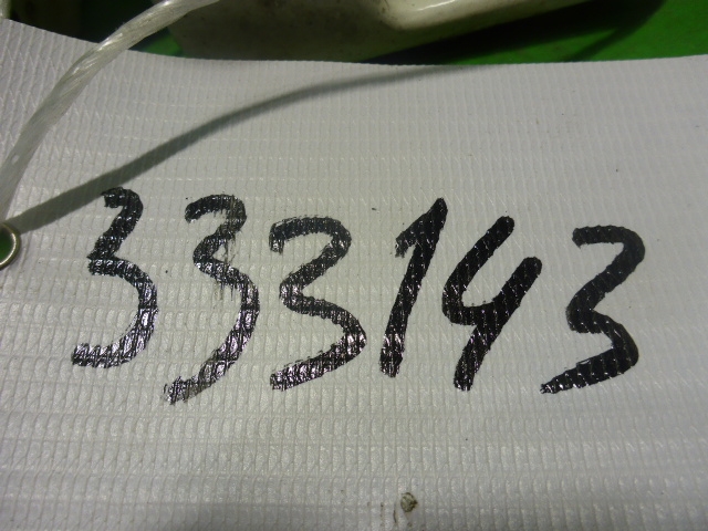 Петля двери