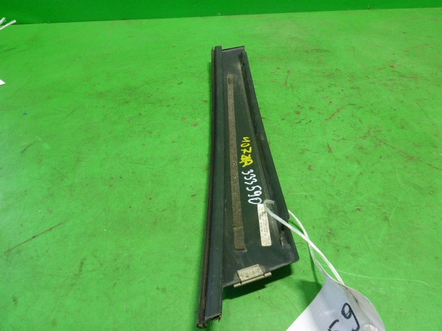 Накладка двери задней правой