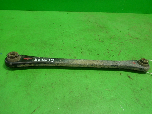 Тяга задняя поперечная