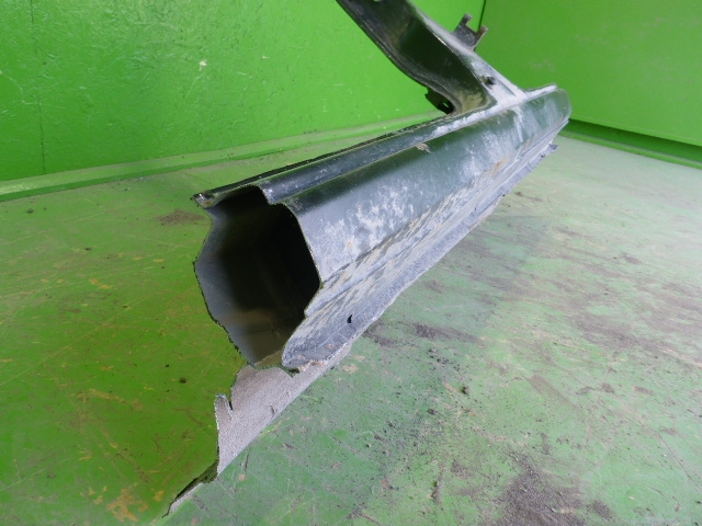 Порог со стойкой левый