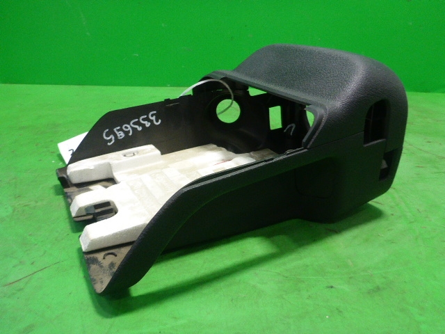 Кожух рулевой колонки