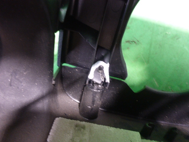 Кожух рулевой колонки