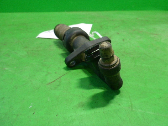 Цилиндр сцепления рабочий