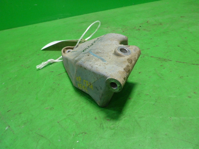 Кронштейн генератора