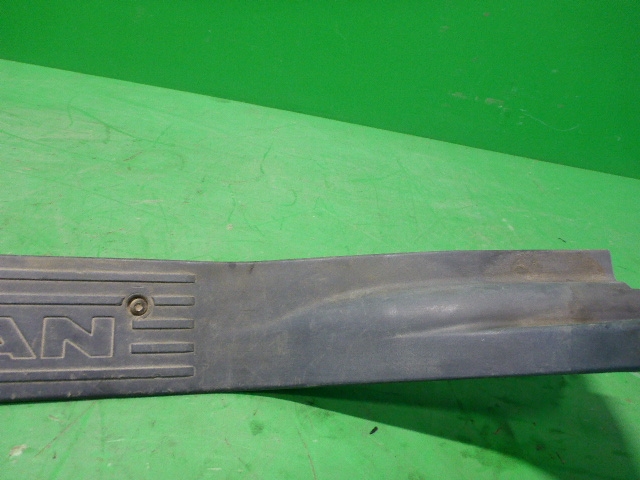 Накладка порога (внутренняя)