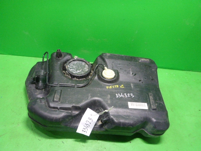 Бак топливный