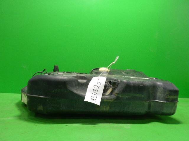 Бак топливный