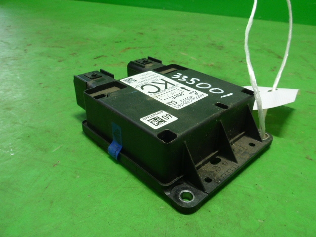 Блок управления подушек безопасности (AIR BAG)