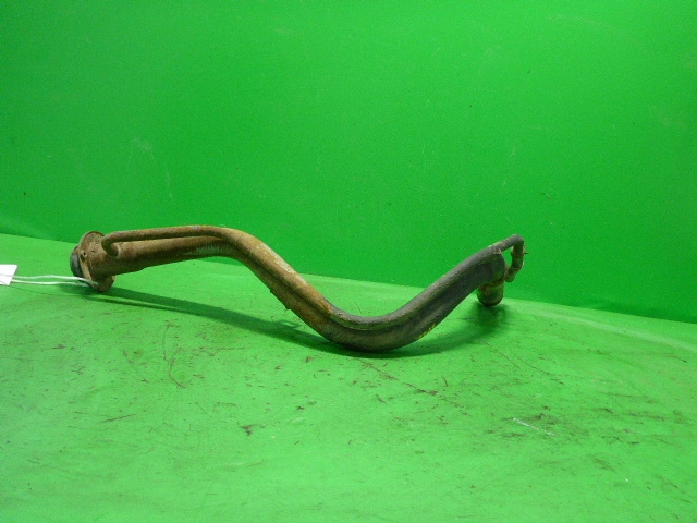 Горловина топливного бака