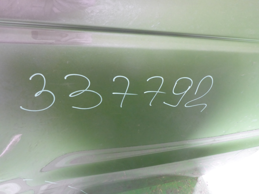 Дверь задняя правая